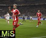16.08.2025, Fussball Bundesliga 2025/2026, Franz-Beckenbauer-Supercup, VfB Stuttgart - FC Bayern Mnchen, in der MHP-Arena (Stuttgart). Luis Diaz (FC Bayern Mnchen) jubelt mit Harry Kane (FC Bayern Mnchen) 