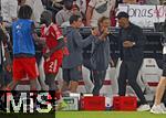 16.08.2025, Fussball Bundesliga 2025/2026, Franz-Beckenbauer-Supercup, VfB Stuttgart - FC Bayern Mnchen, in der MHP-Arena (Stuttgart). Trainer Vincent Kompany (FC Bayern Mnchen) jubelt