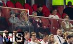 16.08.2025, Fussball Bundesliga 2025/2026, Franz-Beckenbauer-Supercup, VfB Stuttgart - FC Bayern Mnchen, in der MHP-Arena (Stuttgart). Ex-Bundestrainer Joachim Jogi Lw auf der Tribne mit seiner Ehefrau Daniela Lw.