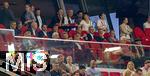 16.08.2025, Fussball Bundesliga 2025/2026, Franz-Beckenbauer-Supercup, VfB Stuttgart - FC Bayern Mnchen, in der MHP-Arena (Stuttgart). Ehrentribne mit Sportvorstand Max Eberl (Bayern Mnchen), Vorstandsvorsitzender Jan-Christian Dreesen (FC Bayern Mnchen), Prsident Herbert Hainer (FC Bayern), DFB Prsident Bernd Neuendorf (Deutschland), Sportdirektor Rudi Vller (Deutschland), Trainer Julian Nagelsmann (Deutschland), Geschftsfhrer Hans-Joachim Watzke (Borussia Dortmund), Prsident Bernd Wahler (Stuttgart), DFL-Prsident, DFL-Geschftsfhrung, Alexander Wehrle (VfB Stuttgart), Ministerprsident Winfried Kretschmann
