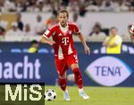 16.08.2025, Fussball Bundesliga 2025/2026, Franz-Beckenbauer-Supercup, VfB Stuttgart - FC Bayern Mnchen, in der MHP-Arena (Stuttgart). Harry Kane (FC Bayern Mnchen) am Ball 