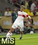 16.08.2025, Fussball Bundesliga 2025/2026, Franz-Beckenbauer-Supercup, VfB Stuttgart - FC Bayern Mnchen, in der MHP-Arena (Stuttgart). Atakan Karazor (Stuttgart) am Ball 