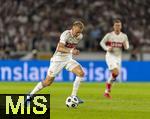 16.08.2025, Fussball Bundesliga 2025/2026, Franz-Beckenbauer-Supercup, VfB Stuttgart - FC Bayern Mnchen, in der MHP-Arena (Stuttgart). Chris Fhrich (Stuttgart) am Ball 