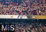 16.08.2025, Fussball Bundesliga 2025/2026, Franz-Beckenbauer-Supercup, VfB Stuttgart - FC Bayern Mnchen, in der MHP-Arena (Stuttgart). An den Tribnen das Branding des Supercups: Franz Beckenbauer Supercup Logo.