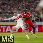 16.08.2025, Fussball Bundesliga 2025/2026, Franz-Beckenbauer-Supercup, VfB Stuttgart - FC Bayern Mnchen, in der MHP-Arena (Stuttgart). v.li: Nick Woltemade (Stuttgart) gegen Dayot Upamecano (FC Bayern Mnchen) 