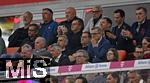 22.08.2025, Fussball Bundesliga 2025/2026, 1.Spieltag, FC Bayern Mnchen - RB Leipzig, in der Allianz-Arena Mnchen, Ehrentribne der Bayern Ehren-Prsident Uli Hoene (FC Bayern Mnchen, Hoeness), Sportvorstand Max Eberl (Bayern Mnchen), Vorstandsvorsitzender Jan-Christian Dreesen (FC Bayern Mnchen) Prsident Herbert Hainer (FC Bayern) 


