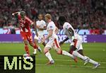 22.08.2025, Fussball Bundesliga 2025/2026, 1.Spieltag, FC Bayern Mnchen - RB Leipzig, in der Allianz-Arena Mnchen, Treffer zum 2:0 v.l. Luis Diaz (FC Bayern Mnchen), Nicolas Seiwald (RB Leipzig)


