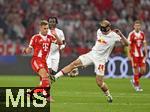 22.08.2025, Fussball Bundesliga 2025/2026, 1.Spieltag, FC Bayern Mnchen - RB Leipzig, in der Allianz-Arena Mnchen, v.l. Joshua Kimmich (FC Bayern Mnchen) gegen Xaver Schlager (RB Leipzig) 


