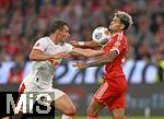 22.08.2025, Fussball Bundesliga 2025/2026, 1.Spieltag, FC Bayern Mnchen - RB Leipzig, in der Allianz-Arena Mnchen, v.l. Willi Orban (RB Leipzig) gegen Luis Diaz (FC Bayern Mnchen) 


