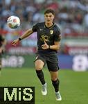 30.08.2025, Fussball 1. Bundesliga 2025/2026, 2.Spieltag, FC Augsburg - FC Bayern Mnchen, in der WWK-Arena Augsburg.
 


