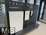 03.09.2025, Bled, Slowenien,  Autarke Stromversorgung durch Stromspeicher von TESLA, eine Tesla Powerwall ist ein AC-gekoppelter Stromspeicher fr Photovoltaik-Anlagen. Ausgestellt bei der Firma n-gen in Zirovnica (Slowenien)
