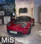 03.09.2025, Bled, Slowenien, Der erste TESLA, ein Roadster Ausgestellt bei der Firma n-gen in Zirovnica (Slowenien)
