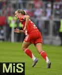 06.09.2025, Google-Pixel Frauenfussball Bundesliga 2025/2026, 1.Spieltag, FC Bayern Mnchen - Bayer 04 Leverkusen, in der Allianz-Arena Mnchen, Magdalena Eriksson (FC Bayern Mnchen) 

