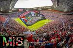 06.09.2025, Google-Pixel Frauenfussball Bundesliga 2025/2026, 1.Spieltag, FC Bayern Mnchen - Bayer 04 Leverkusen, in der Allianz-Arena Mnchen, 57.762 Zuschauer in der Allianz-Arena, ein historischer Zuschauerrekord in der Frauen-Fussballbundesliga in Deutschland. 

