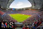 06.09.2025, Google-Pixel Frauenfussball Bundesliga 2025/2026, 1.Spieltag, FC Bayern Mnchen - Bayer 04 Leverkusen, in der Allianz-Arena Mnchen, 57.762 Zuschauer in der Allianz-Arena, ein historischer Zuschauerrekord in der Frauen-Fussballbundesliga in Deutschland. 

