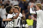 07.09.2025, Fussball WM-Qualifikation Europa 2025/26, 6.Spieltag,  Deutschland - Nordirland, im Rhein-Energie-Stadion Kln, v.l. Serge Gnabry (Deutschland), Joshua Kimmich (Deutschland) und Nick Wotemade (Deutschland) 