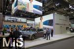 10.09.2025, Messe Mnchen IAA Mobility 2025 in Mnchen im Messegelnde Riem. Am Messestand der Chinesischen Firma Xpeng, ein brsennotierter Elektroautohersteller aus Guangzhou (China). Im Programm gibt es Mittelklasse, Obere Mittelklasse, Vans und SUVs.