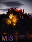 03.09.2025, Bled, Slowenien, Der Bleder See, auch Veldeser See oder Felder See, slowenisch Blejsko jezero, ist ein See in der slowenischen Region Oberkrain (Gorenjska) beim Kurort Bled. Hoch oben auf einem steil aufragenden Felsen am Nordufer thront die Burg von Bled (Blejski grad) ber dem See.  