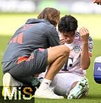 20.09.2025, Fussball Bundesliga 2025/2026, 4.Spieltag, TSG 1899 Hoffenheim - FC Bayern Mnchen, in der PreZero-Arena (Sinsheim). Min-jae Kim (Bayern Mnchen, Minjae Kim) verletzt,



