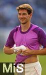 20.09.2025, Fussball Bundesliga 2025/2026, 4.Spieltag, TSG 1899 Hoffenheim - FC Bayern Mnchen, in der PreZero-Arena (Sinsheim). Leon Goretzka (FC Bayern Mnchen) freut sich nach dem Spiel.



