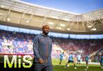 20.09.2025, Fussball Bundesliga 2025/2026, 4.Spieltag, TSG 1899 Hoffenheim - FC Bayern Mnchen, in der PreZero-Arena (Sinsheim). Trainer Vincent Kompany (FC Bayern Mnchen) nachdenklich 