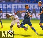 20.09.2025, Fussball Bundesliga 2025/2026, 4.Spieltag, TSG 1899 Hoffenheim - FC Bayern Mnchen, in der PreZero-Arena (Sinsheim). v.li: Nicolas Jackson (FC Bayern Mnchen) gegen Albian Hajdari (TSG 1899 Hoffenheim) 