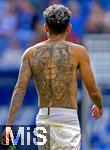 20.09.2025, Fussball Bundesliga 2025/2026, 4.Spieltag, TSG 1899 Hoffenheim - FC Bayern Mnchen, in der PreZero-Arena (Sinsheim). Abgang nach dem Spiel,  Luis Diaz (FC Bayern Mnchen) nach dem Spiel ohne Trikot, er hat fnf Lwenkpfe auf den Rcken Ttowiert.