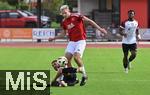 14.09.2025, Fussball Kreisliga Augsburg 2025/2026,  Mering II - Pfersee,   re: Noah Mlders (SV Mering II). Sohn von Sascha Mlders (FCA, 1860 Mnchen, Mering II)