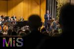 26.09.2025, Internationales Klassikfestival: Festival der Nationen 2025, im Kurhaus Bad Wrishofen (Unterallgu), Festivalerffnung im Kursaal mit Beatrice Rana, Klavier. Riccardo Minasi, Dirigent, Die Deutsche Kammerphilharmonie Bremen, Staatsminister fr Wissenschaft und Kunst Markus Blume hlt die Erffnungsrede.