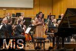 26.09.2025, Internationales Klassikfestival: Festival der Nationen 2025, im Kurhaus Bad Wrishofen (Unterallgu), Festivalerffnung im Kursaal mit Beatrice Rana, Klavier. Riccardo Minasi, Dirigent, Die Deutsche Kammerphilharmonie Bremen,  
