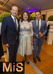 26.09.2025, Internationales Klassikfestival: Festival der Nationen 2025, im Kurhaus Bad Wrishofen (Unterallgu), Festivalerffnung im Kursaal mit Beatrice Rana, Klavier. Riccardo Minasi, Dirigent, Die Deutsche Kammerphilharmonie Bremen, v.li: Peter Wachler (MdL), Uschi Dmmrich von Luttitz (Ex-BR-Moderatorin) 