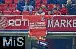 26.09.2025, Fussball Bundesliga 2025/2026, 5.Spieltag, FC Bayern Mnchen - SV Werder Bremen, in der Allianz-Arena Mnchen, Ein Trikot grsser als alle anderen