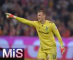26.09.2025, Fussball Bundesliga 2025/2026, 5.Spieltag, FC Bayern Mnchen - SV Werder Bremen, in der Allianz-Arena Mnchen, Torwart Karl Hein (Werder Bremen) ist unzufrieden.