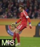 26.09.2025, Fussball Bundesliga 2025/2026, 5.Spieltag, FC Bayern Mnchen - SV Werder Bremen, in der Allianz-Arena Mnchen, Torwart Manuel Neuer (FC Bayern Mnchen) Schusshaltung,