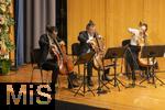 28.09.2025, Internationales Klassikfestival: Festival der Nationen 2025, im Kurhaus Bad Wrishofen (Unterallgu), Cellissiomo im Kursaal mit einer Gruppe von 12 Cellisten der Berliner Philharmonikern