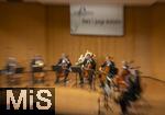 28.09.2025, Internationales Klassikfestival: Festival der Nationen 2025, im Kurhaus Bad Wrishofen (Unterallgu), Cellissiomo im Kursaal mit einer Gruppe von 12 Cellisten der Berliner Philharmonikern.