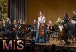 02.10.2025, Internationales Klassikfestival: Festival der Nationen 2025, im Kurhaus Bad Wrishofen (Unterallgu), Konzert Bella Italia, Julia Hagen (Violoncello) mit dem Orchester Camerata Salzburg, 