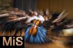 02.10.2025, Internationales Klassikfestival: Festival der Nationen 2025, im Kurhaus Bad Wrishofen (Unterallgu), Konzert Bella Italia, Julia Hagen (Violoncello) mit dem Orchester Camerata Salzburg unter der Leitung von Konzertmeister Giovanni Guzzo (Violine) 