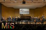 02.10.2025, Internationales Klassikfestival: Festival der Nationen 2025, im Kurhaus Bad Wrishofen (Unterallgu), Konzert Bella Italia, Lukas Sternath (Klavier) mit dem Orchester Camerata Salzburg unter der Leitung von Konzertmeister Giovanni Guzzo (Violine)
