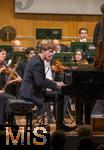 03.10..2025, Internationales Klassikfestival: Festival der Nationen 2025, im Kurhaus Bad Wrishofen (Unterallgu), Jan Lisiecki (Klavier) und das Mozarteumorchester.