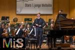 03.10..2025, Internationales Klassikfestival: Festival der Nationen 2025, im Kurhaus Bad Wrishofen (Unterallgu), Jan Lisiecki (Klavier) und das Mozarteumorchester.
