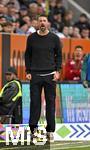 04.10.2025, Fussball 1. Bundesliga 2025/2026, 6.Spieltag, FC Augsburg - VfL Wolfsburg, in der WWK-Arena Augsburg. Trainer Sandro Wagner (FC Augsburg) unzufrieden,
 

