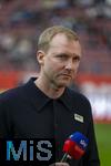 04.10.2025, Fussball 1. Bundesliga 2025/2026, 6.Spieltag, FC Augsburg - VfL Wolfsburg, in der WWK-Arena Augsburg. Sportdirektor Benni Weber (FC Augsburg) 