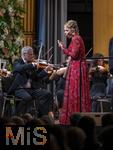 05.10..2025, Internationales Klassikfestival: Festival der Nationen 2025, im Kurhaus Bad Wrishofen (Unterallgu), Abschlussgala: Arienabend mit Elena Garanca (Mezzosopran), Dirigent Karel Mark Chichon, Janacek Philharmonic Orchestra Prag, 