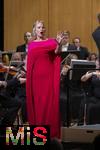 05.10..2025, Internationales Klassikfestival: Festival der Nationen 2025, im Kurhaus Bad Wrishofen (Unterallgu), Abschlussgala: Arienabend mit Elena Garanca (Mezzosopran), Dirigent Karel Mark Chichon, Janacek Philharmonic Orchestra Prag, 