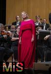 05.10..2025, Internationales Klassikfestival: Festival der Nationen 2025, im Kurhaus Bad Wrishofen (Unterallgu), Abschlussgala: Arienabend mit Elena Garanca (Mezzosopran), Dirigent Karel Mark Chichon, Janacek Philharmonic Orchestra Prag, 