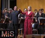 05.10..2025, Internationales Klassikfestival: Festival der Nationen 2025, im Kurhaus Bad Wrishofen (Unterallgu), Abschlussgala: Arienabend mit Elena Garanca (Mezzosopran), Dirigent Karel Mark Chichon, Janacek Philharmonic Orchestra Prag, 