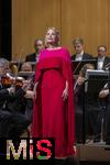 05.10..2025, Internationales Klassikfestival: Festival der Nationen 2025, im Kurhaus Bad Wrishofen (Unterallgu), Abschlussgala: Arienabend mit Elena Garanca (Mezzosopran), Dirigent Karel Mark Chichon, Janacek Philharmonic Orchestra Prag, 