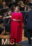 05.10..2025, Internationales Klassikfestival: Festival der Nationen 2025, im Kurhaus Bad Wrishofen (Unterallgu), Abschlussgala: Arienabend mit Elena Garanca (Mezzosopran), Dirigent Karel Mark Chichon, Janacek Philharmonic Orchestra Prag, 