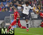 10.10.2025, Fussball WM-Qualifikation Europa 2025/26, 7.Spieltag,  Deutschland - Luxemburg, in der PreZero-Arena (Sinsheim). v.l. Florian Bohnert (Luxemburg), Karim Adeyemi (Deutschland) und Christopher Martins (Luxemburg) 